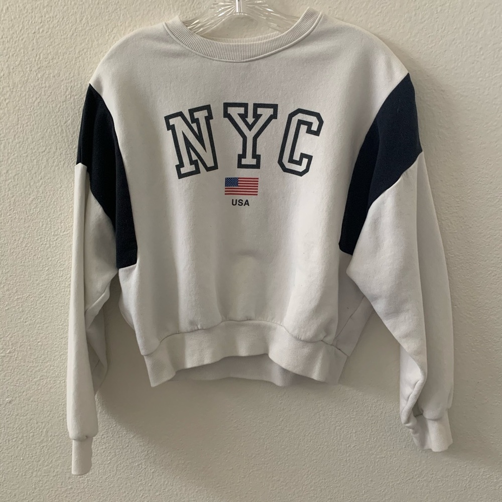 H&M NYC Crew Neck Sweatshirt